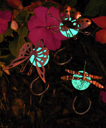 Illuminarie Garden Critter Glow-in-the-Dark Decorative Planter Stakes