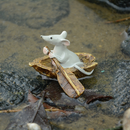 Mouse Rowing Nutshell Boat