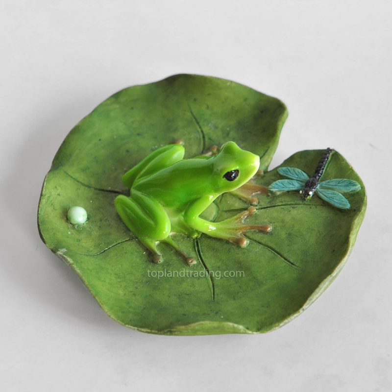 Frog and Dragonfly on Lotus Leaf-2.75 in